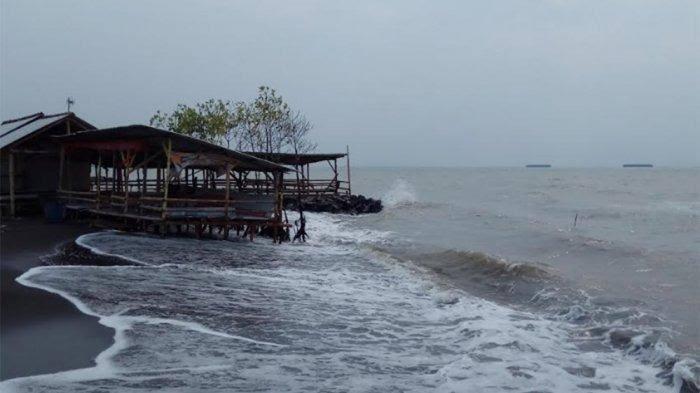 BMKG Maritim Lampung Keluarkan Peringatan Dini Pasang MaksimumÂ 